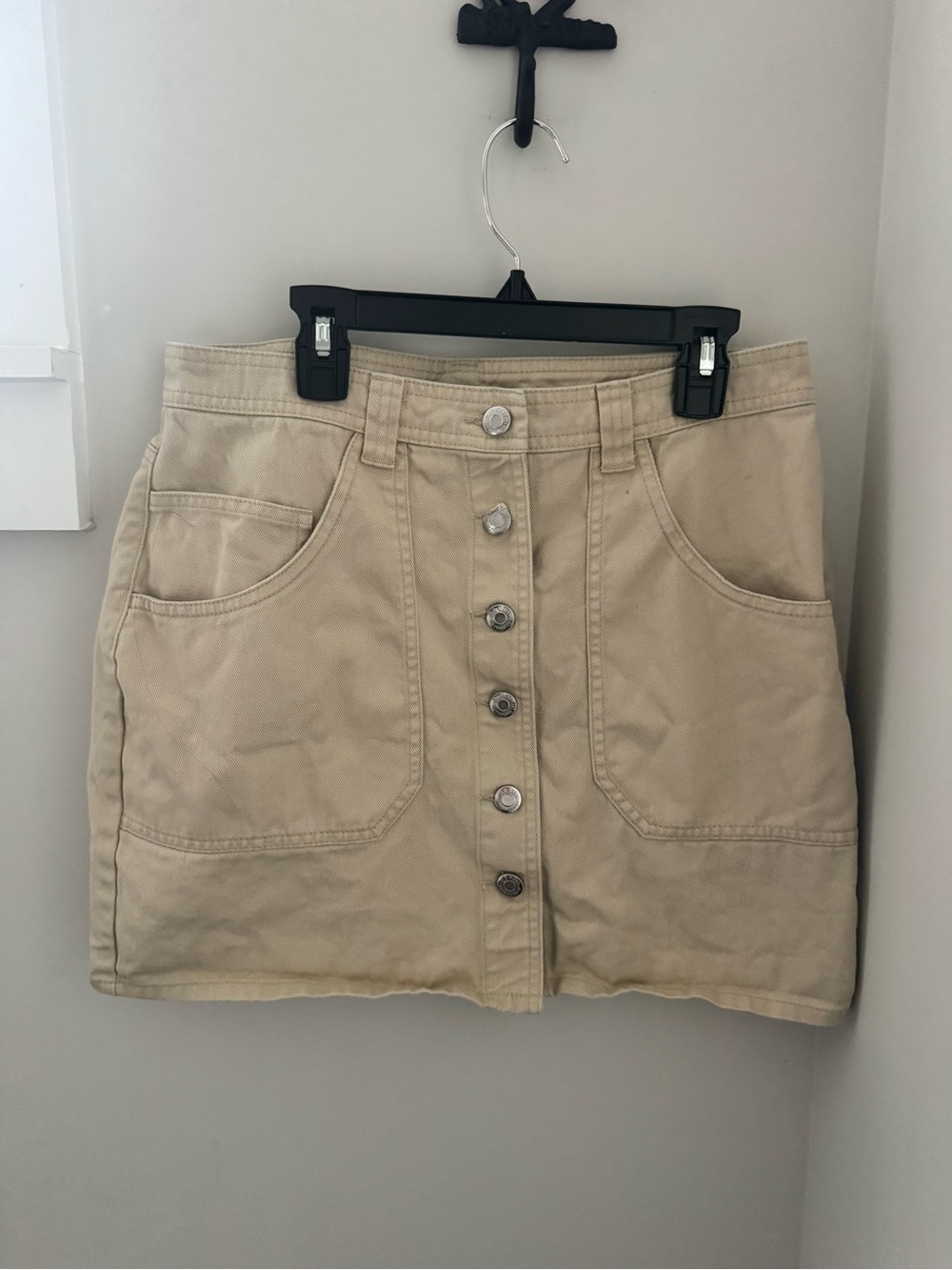 Old Navy Beige Button-Front Mini Skirt